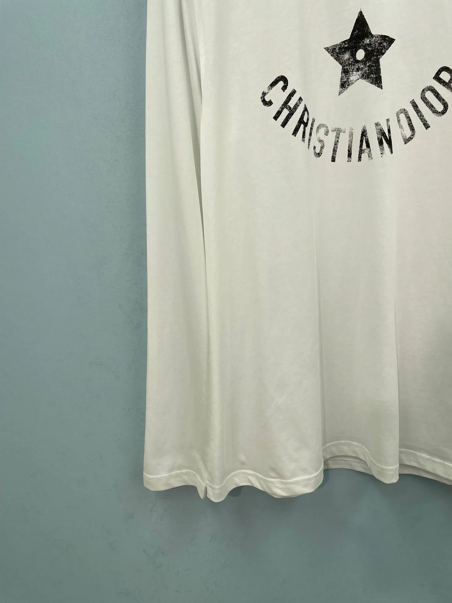 Футболки Женские Christian Dior 17302541