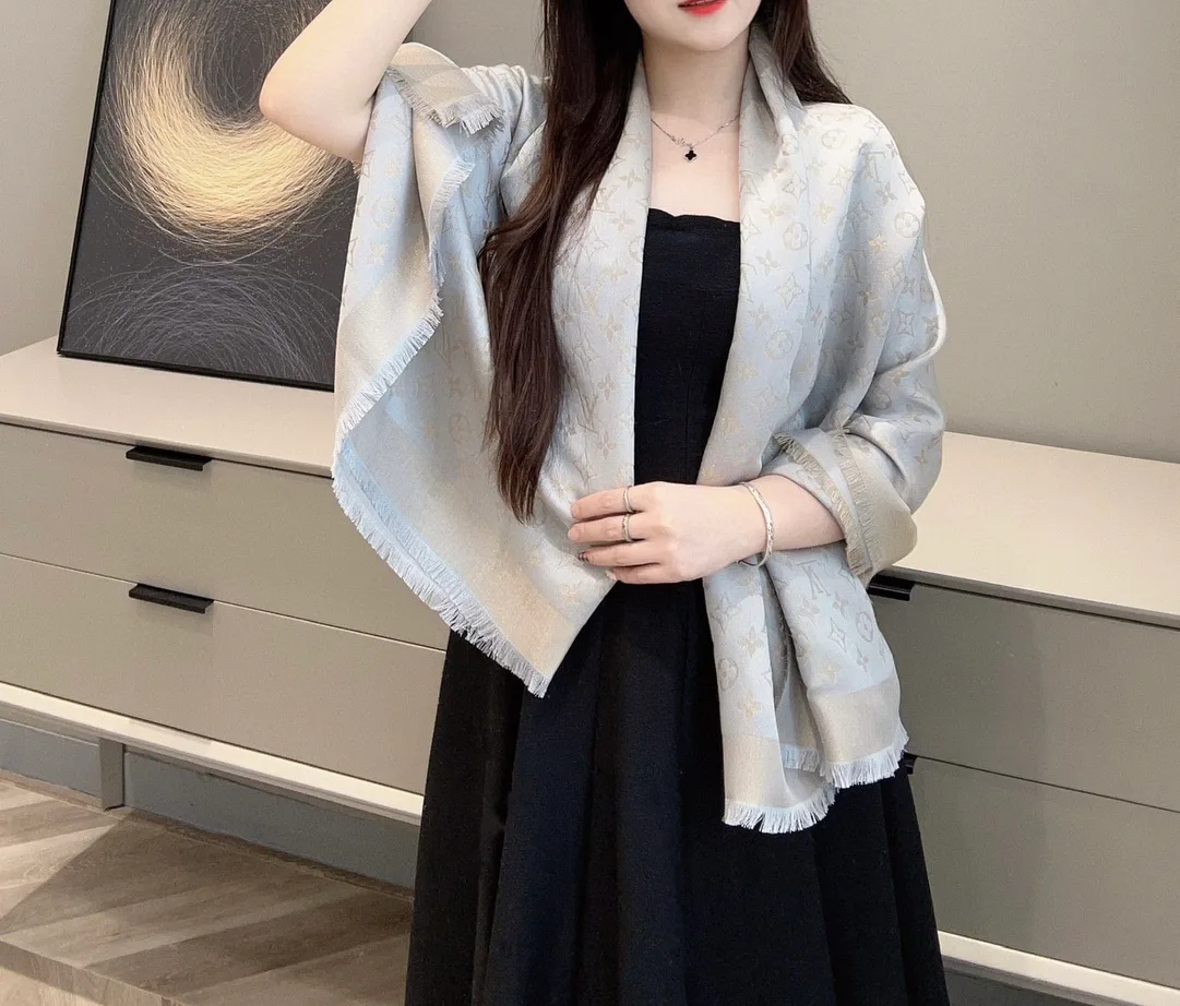 Шарфы Louis Vuitton 74412