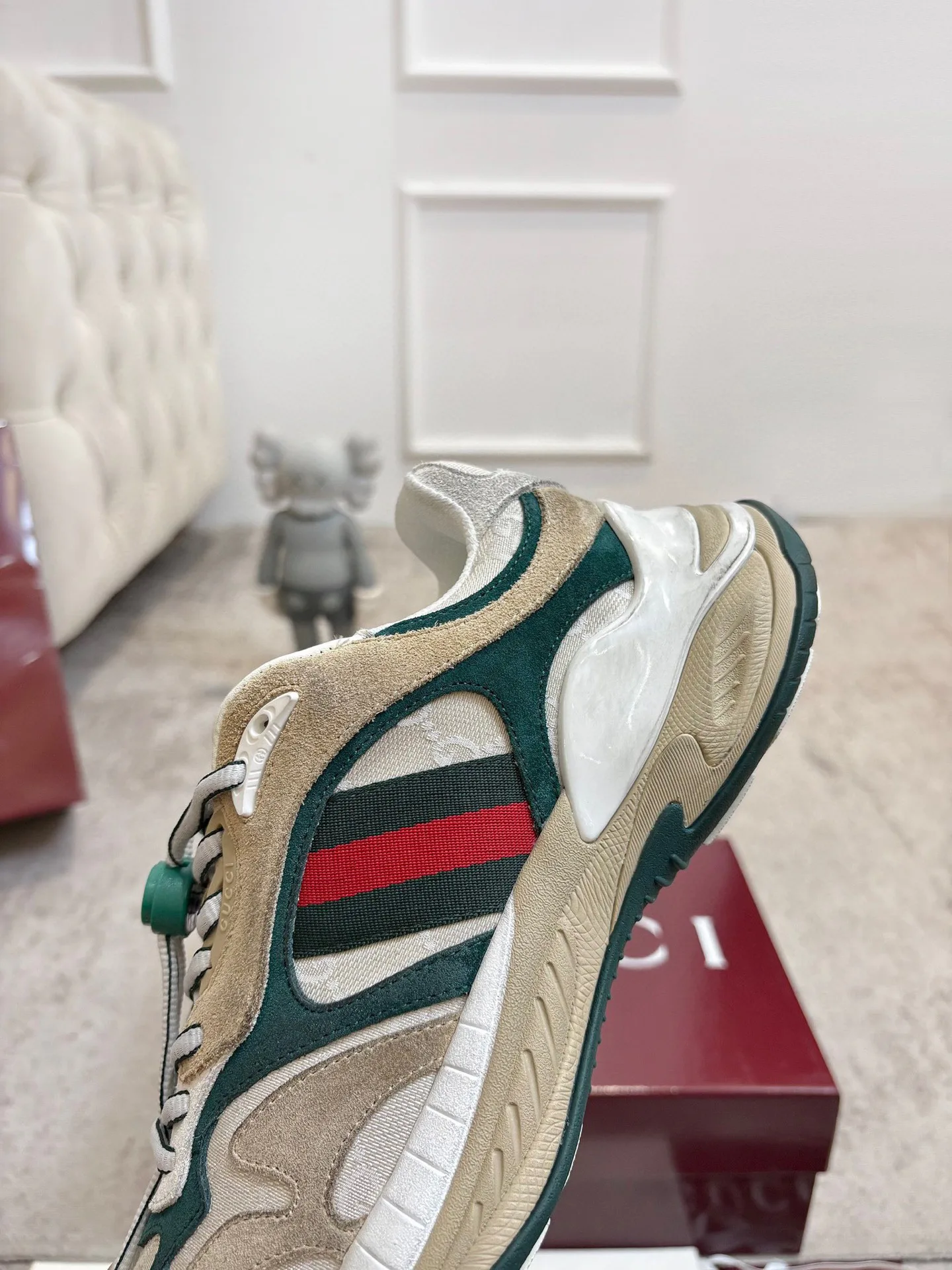 Кроссовки Женские Gucci 11918090