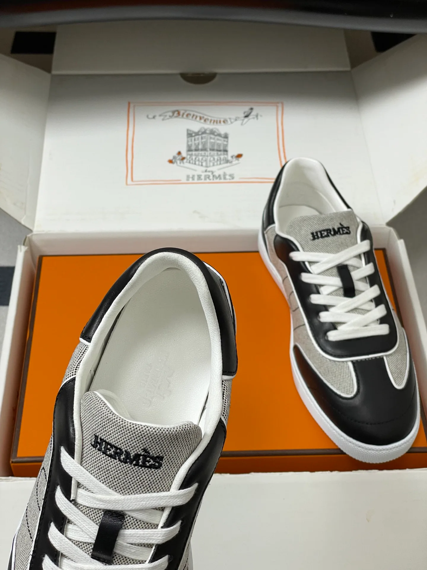 Кроссовки Женские Hermes 2825187