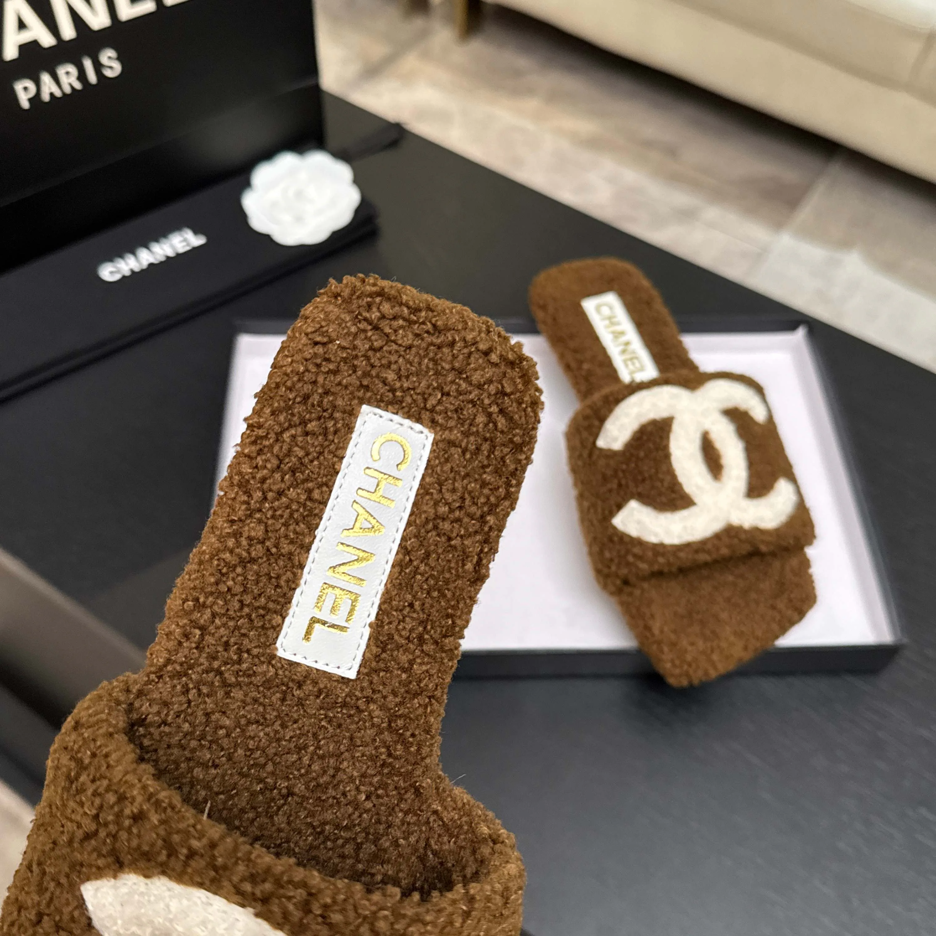 Тапочки Женские Chanel 18501008
