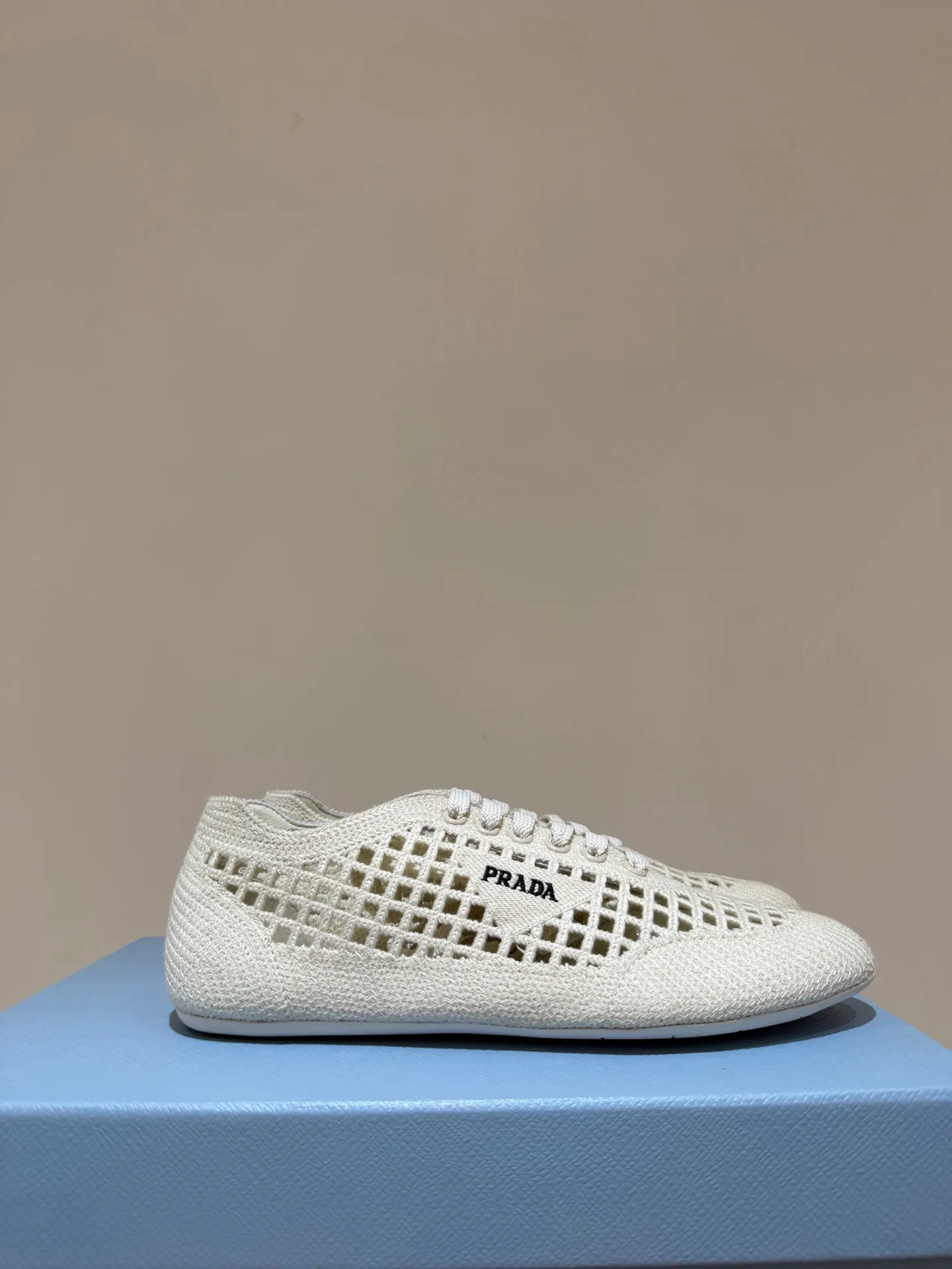 Балетки Женские Prada 11873739