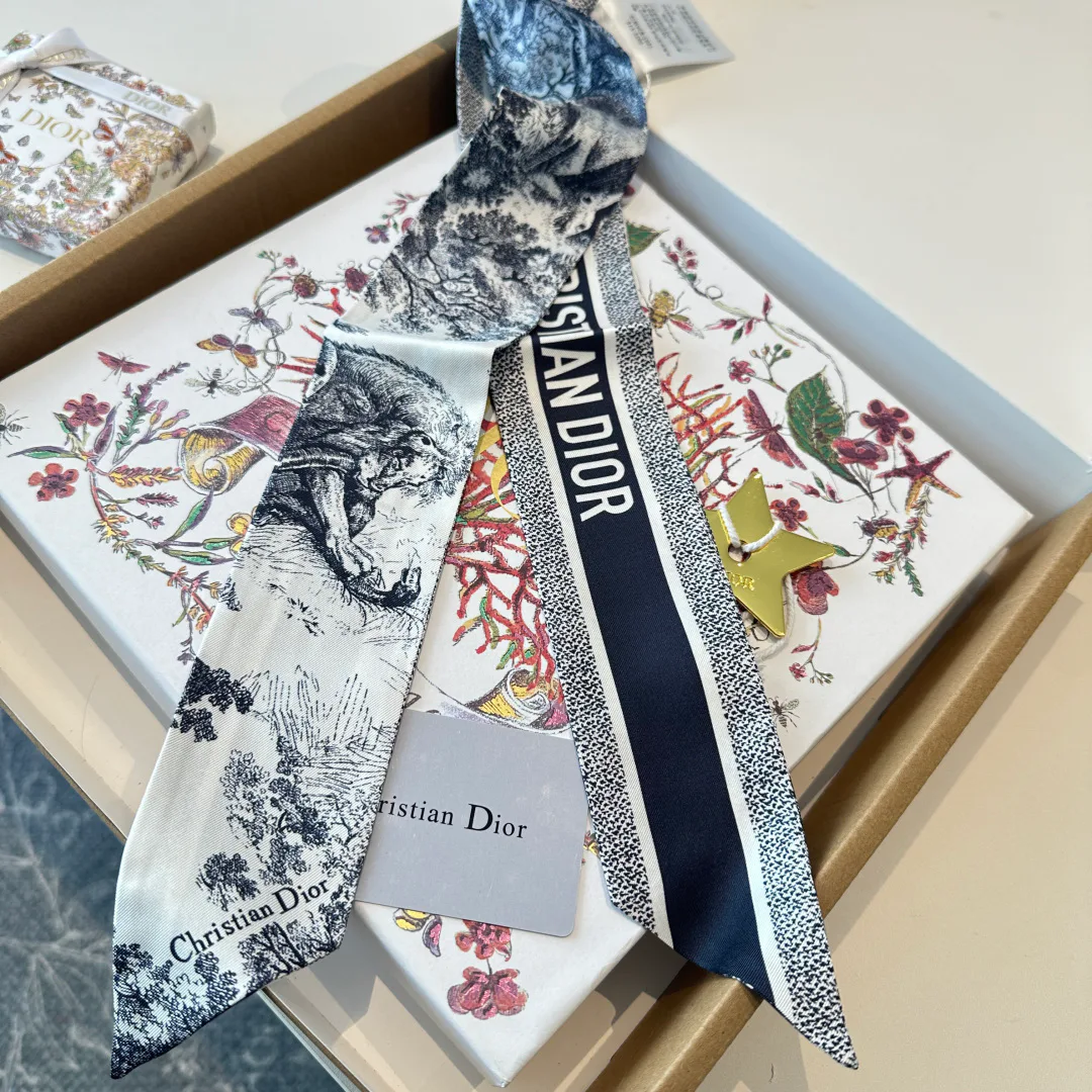 Платки Christian Dior 4972420