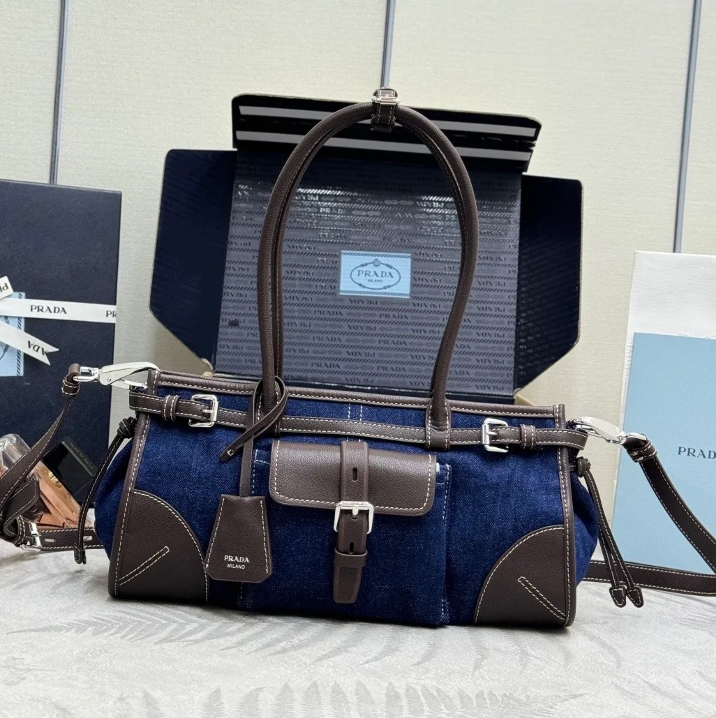 Сумки На Ремне Женские Prada 11682104