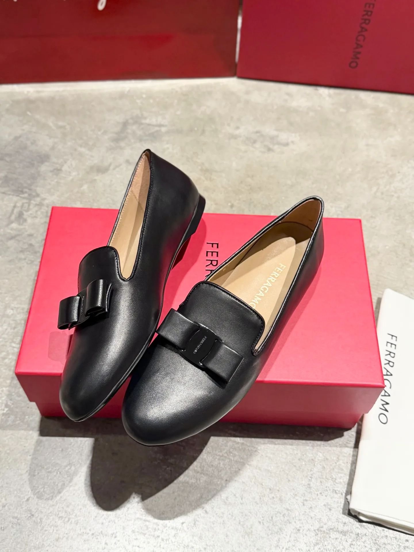 Лоферы И Мокасины Женские Salvatore Ferragamo 18968407