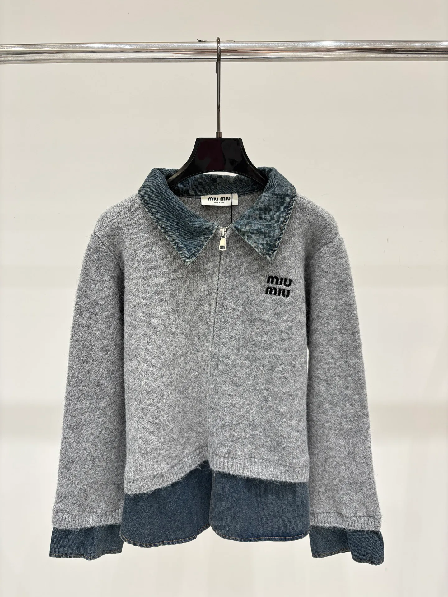 Джемперы И Свитеры Женские Miu Miu 18032384