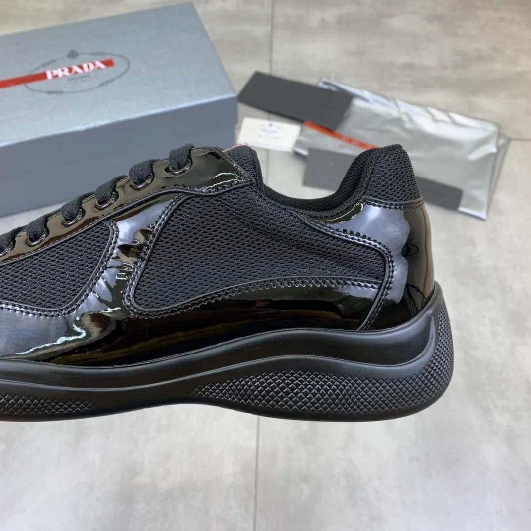 Кроссовки Женские Prada 931618