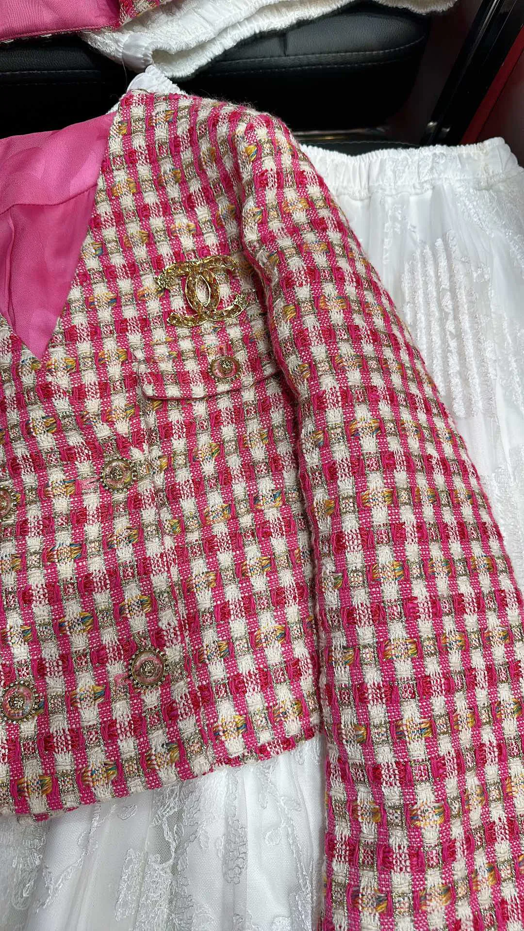 Куртки И Пуховики Женские Chanel 20209