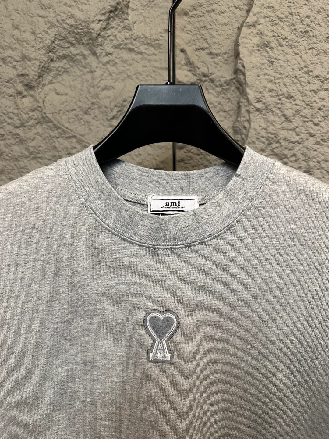 Футболки Женские Ami Paris 11908956