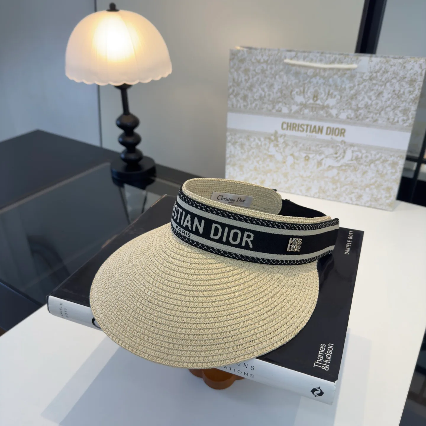 Головные Уборы Christian Dior 12349317