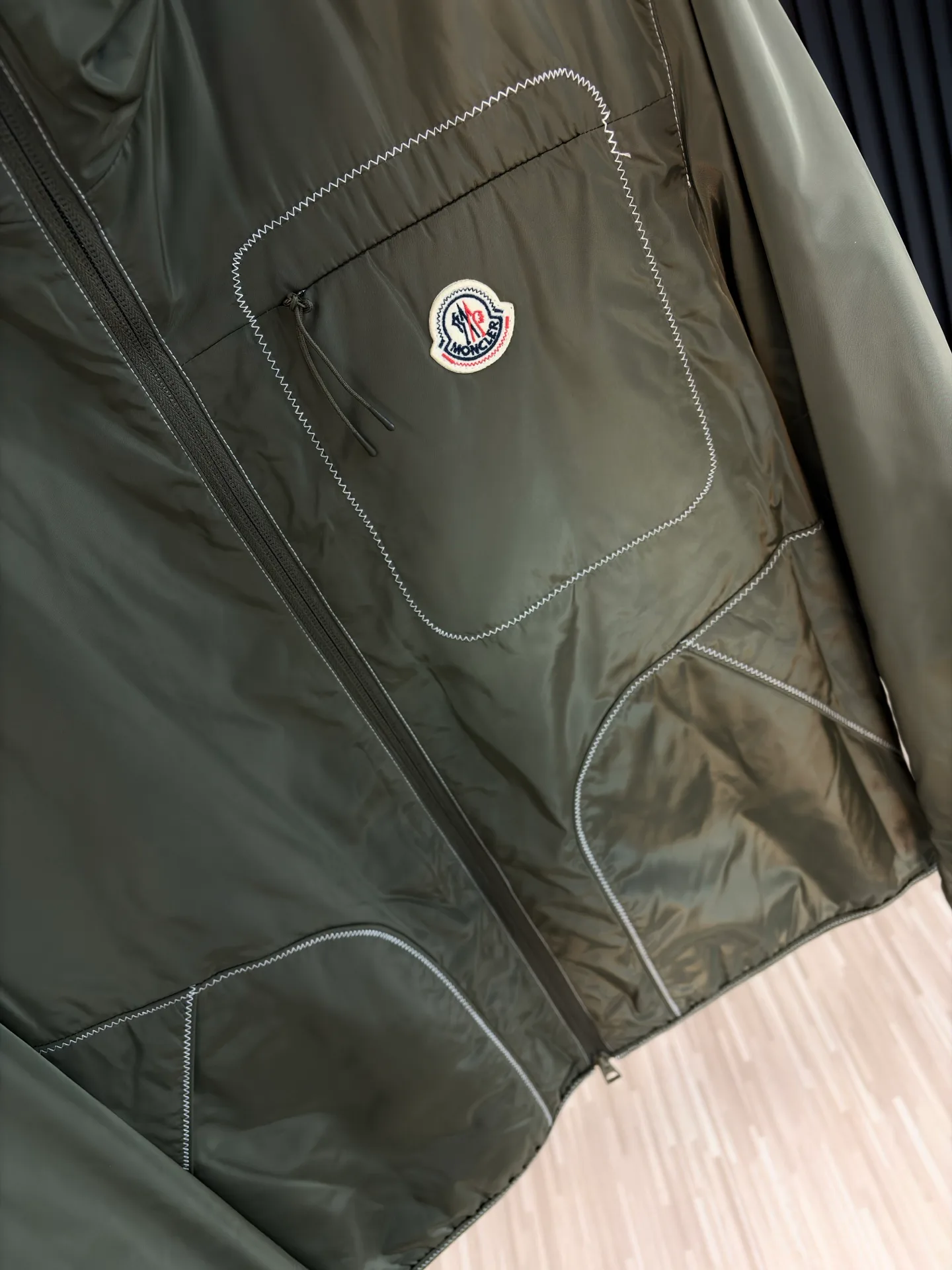 Куртки И Пуховики Мужские Moncler 18218447
