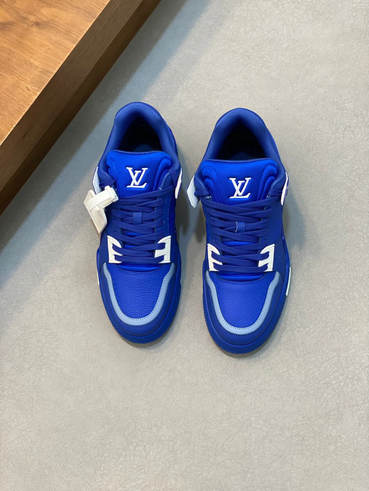 Кроссовки Мужские Louis Vuitton 4705630