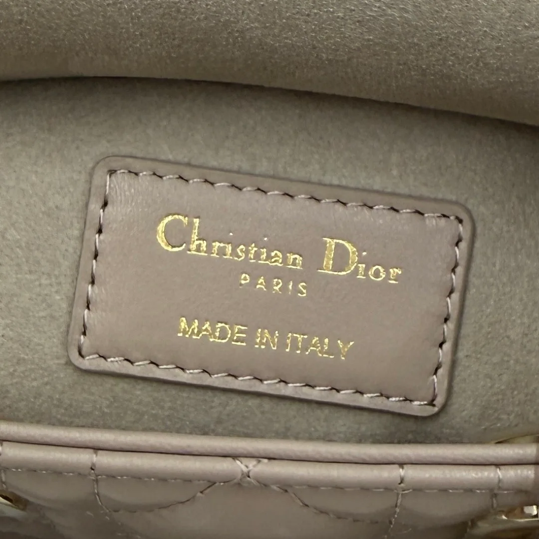 Классические Сумки Женские Christian Dior 11905770