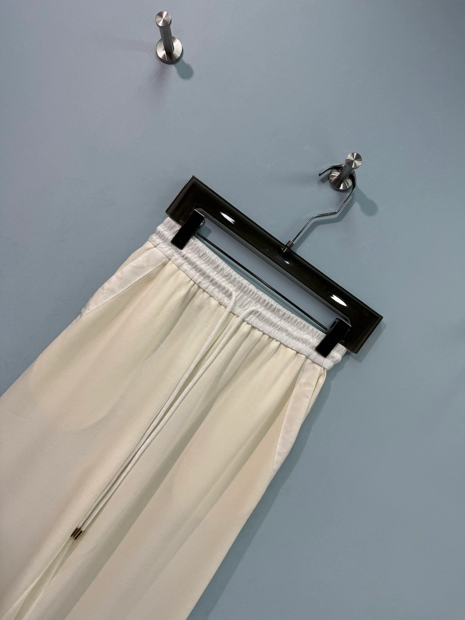 Брюки Женские Louis Vuitton 13557991