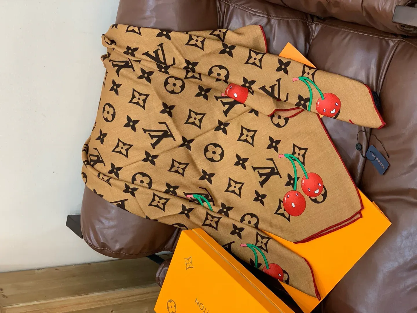 Платки Louis Vuitton 895207