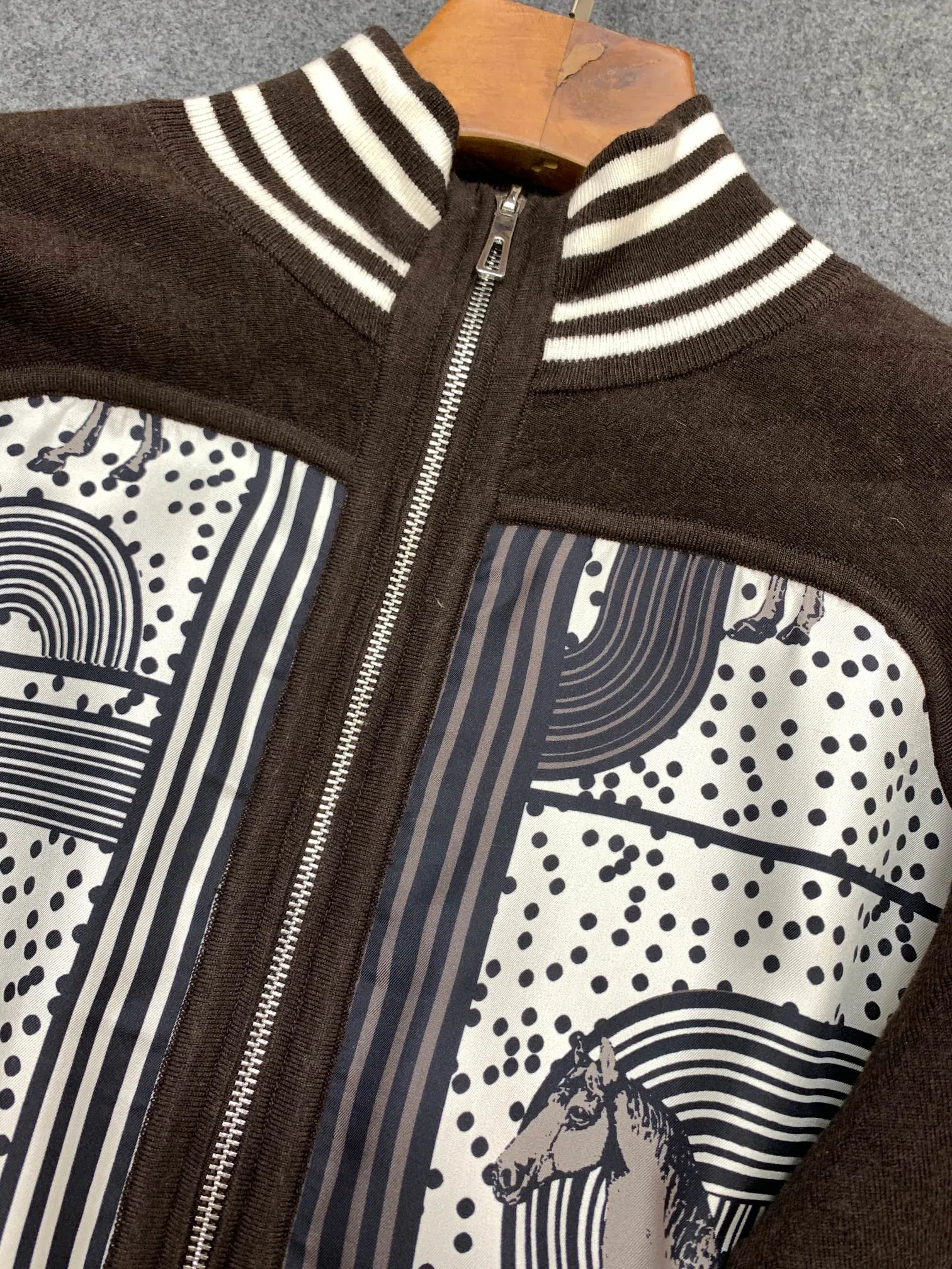 Куртки И Пуховики Женские Hermes 1811390