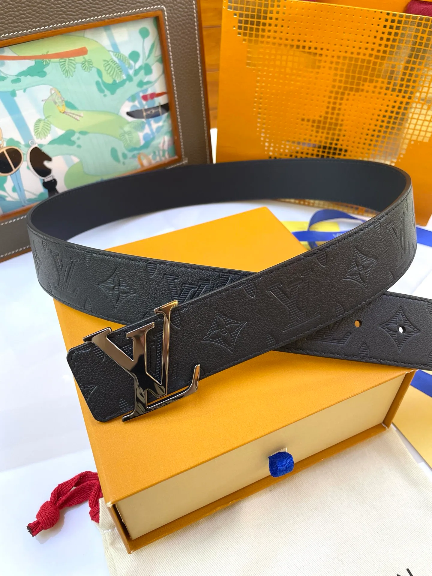Ремни Louis Vuitton 12183428