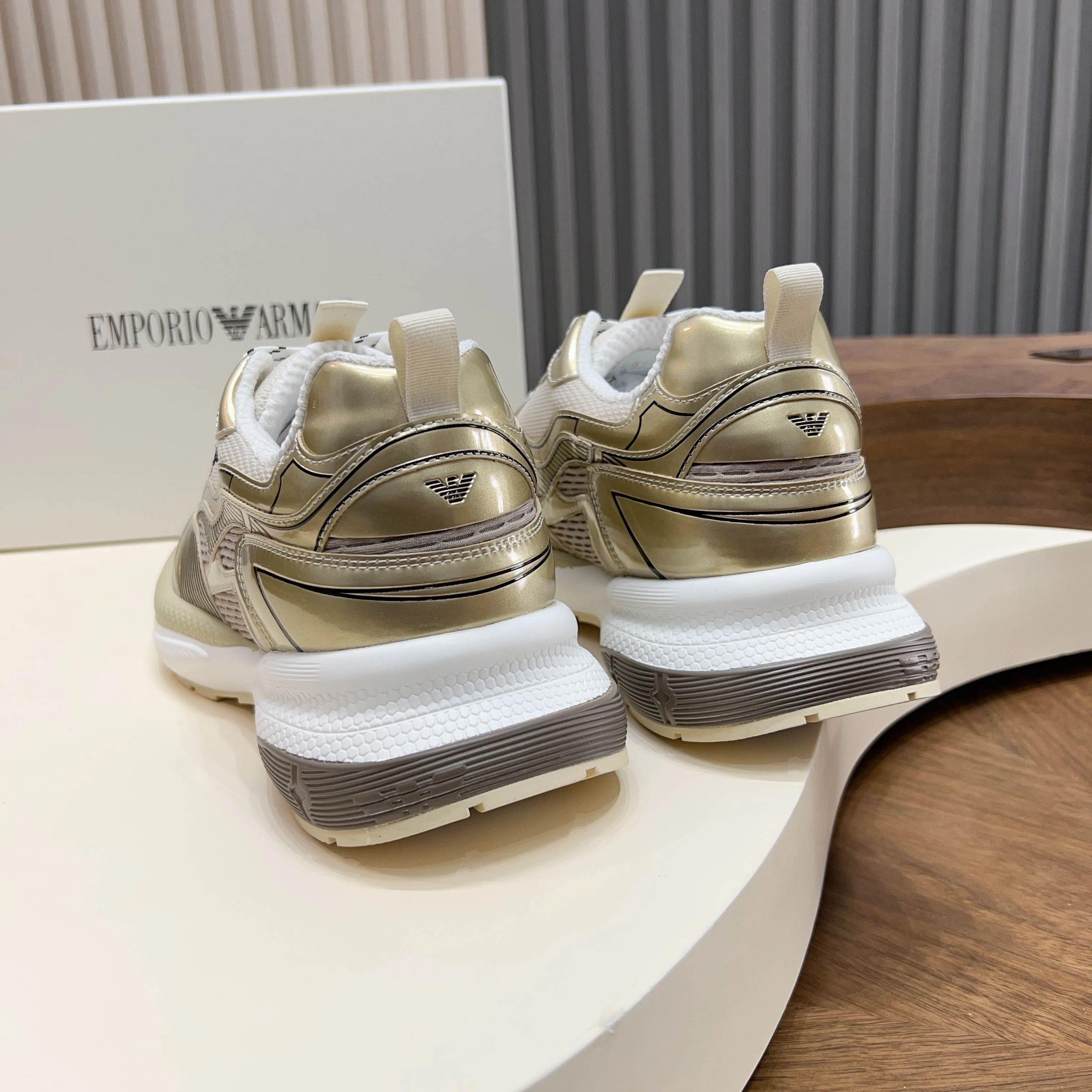 Кроссовки Мужские Armani 631074