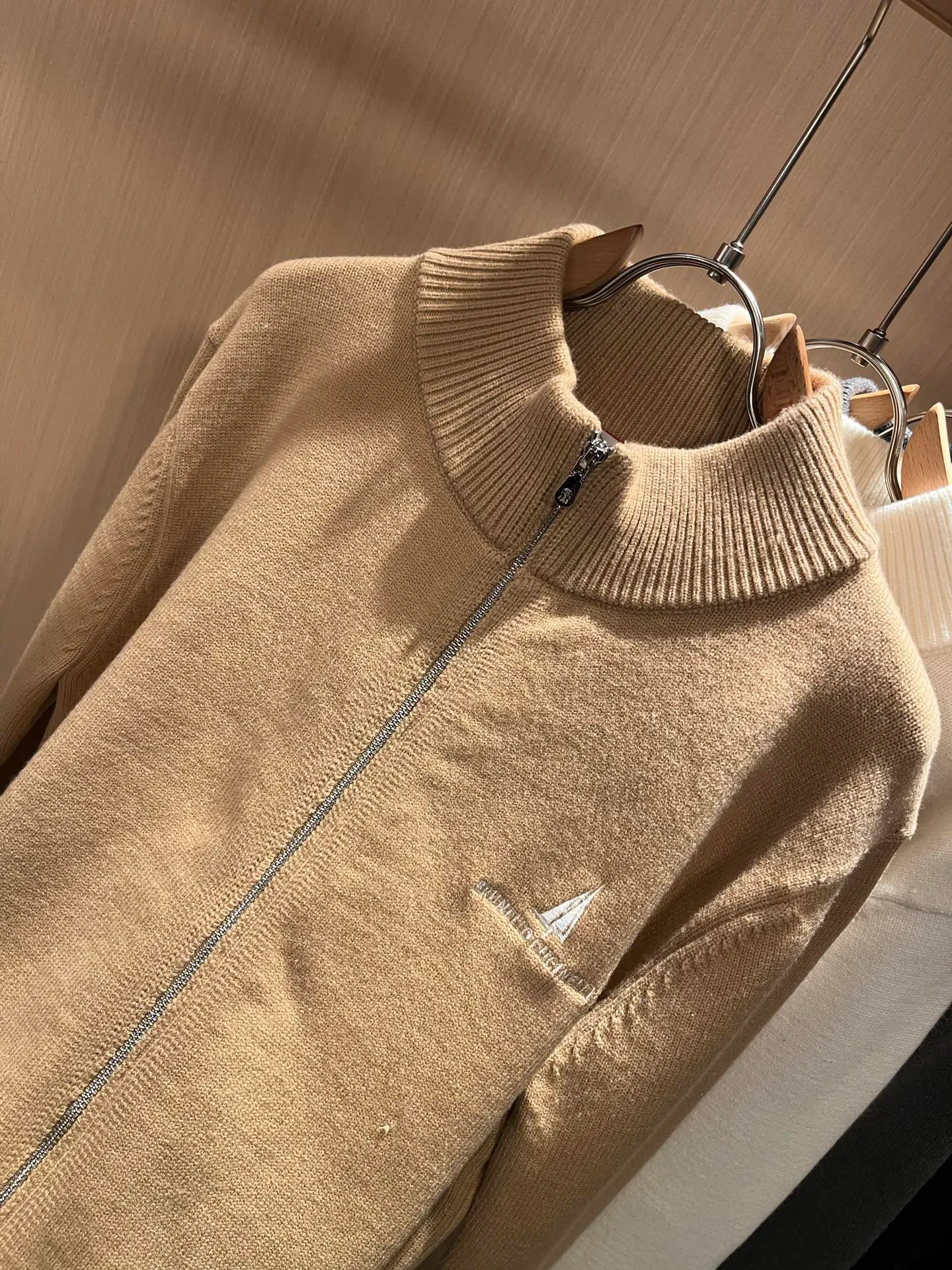 Джемперы И Свитеры Мужские Brunello Cucinelli 18395767
