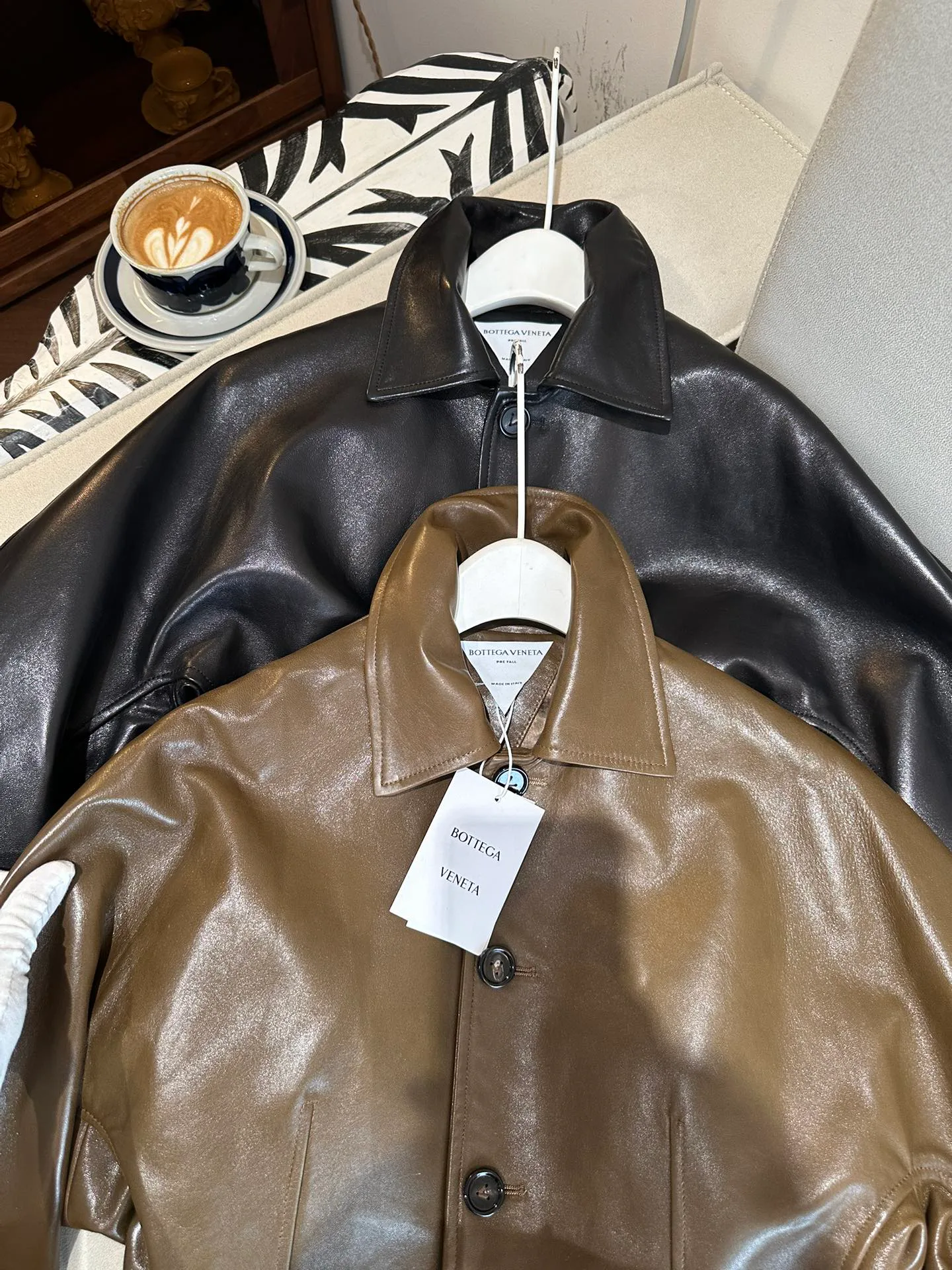 Кожаные Куртки И Дублёнки Женские Bottega Veneta 3078207