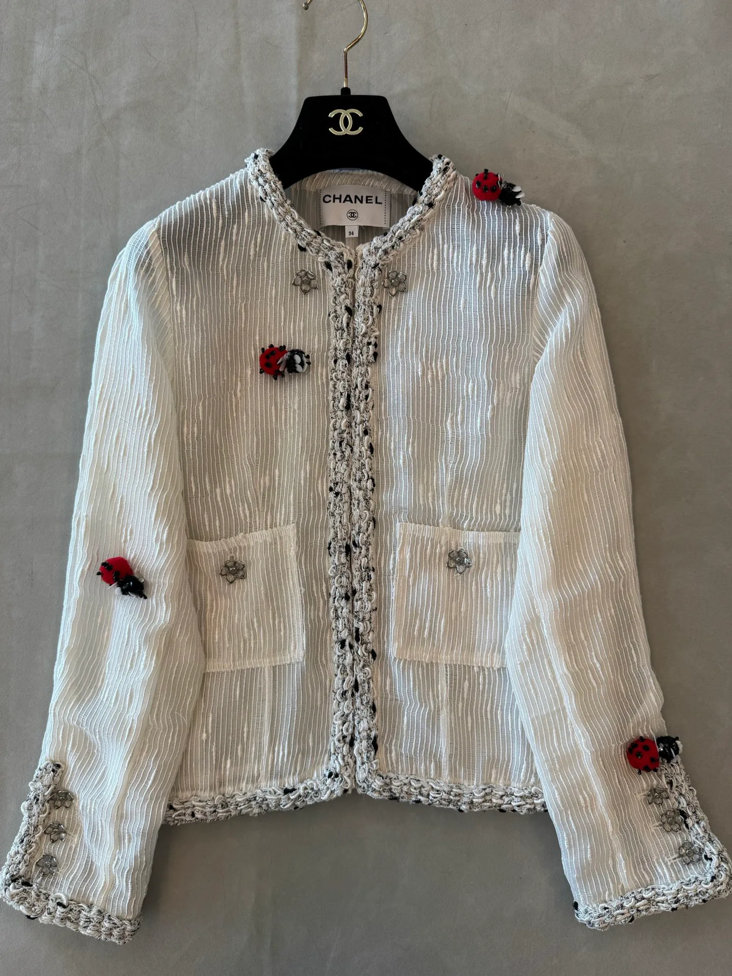 Жакеты Женские Chanel 19175000
