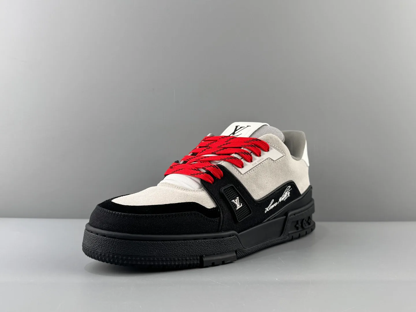 Кроссовки Мужские Louis Vuitton 5378165