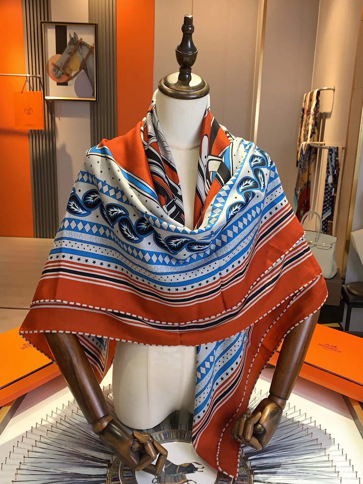 Платки Hermes 12683872