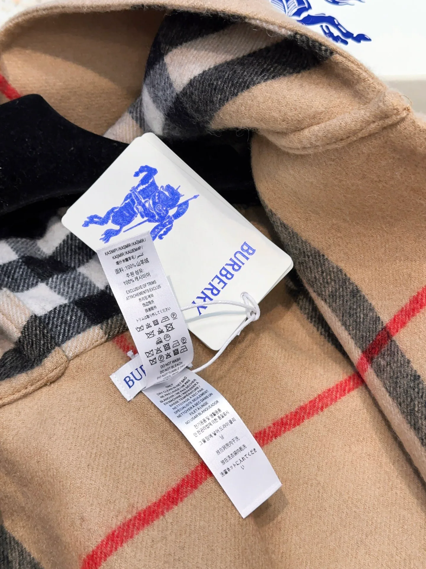 Пальто Женские Burberry 18709642