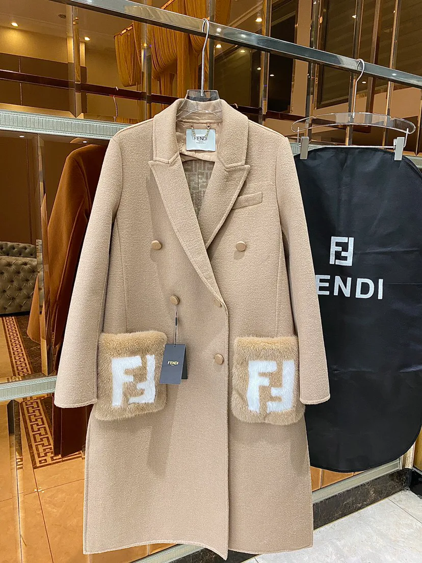 Пальто Женские Fendi 19651227