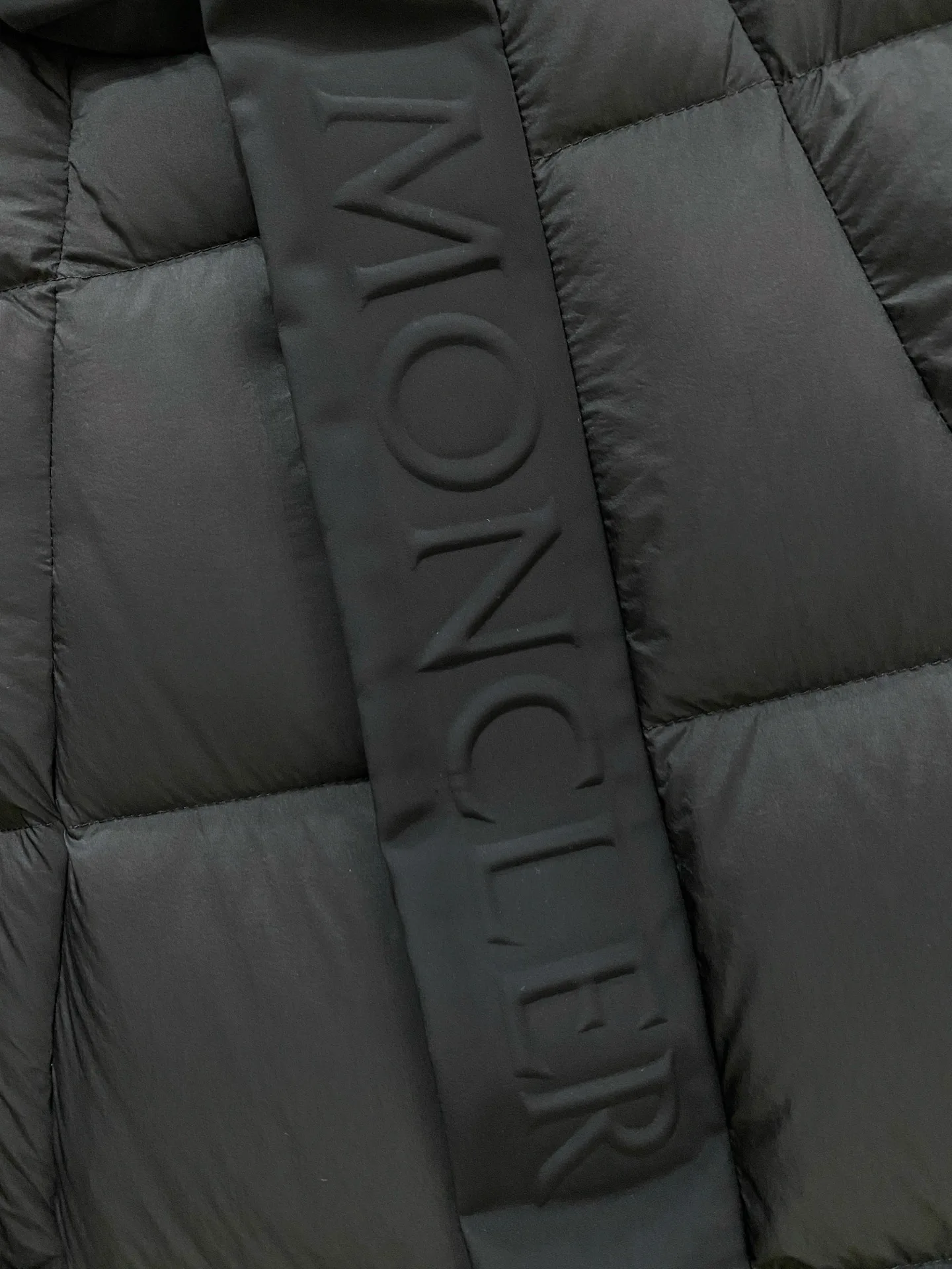 Куртки И Пуховики Женские Moncler 18284763