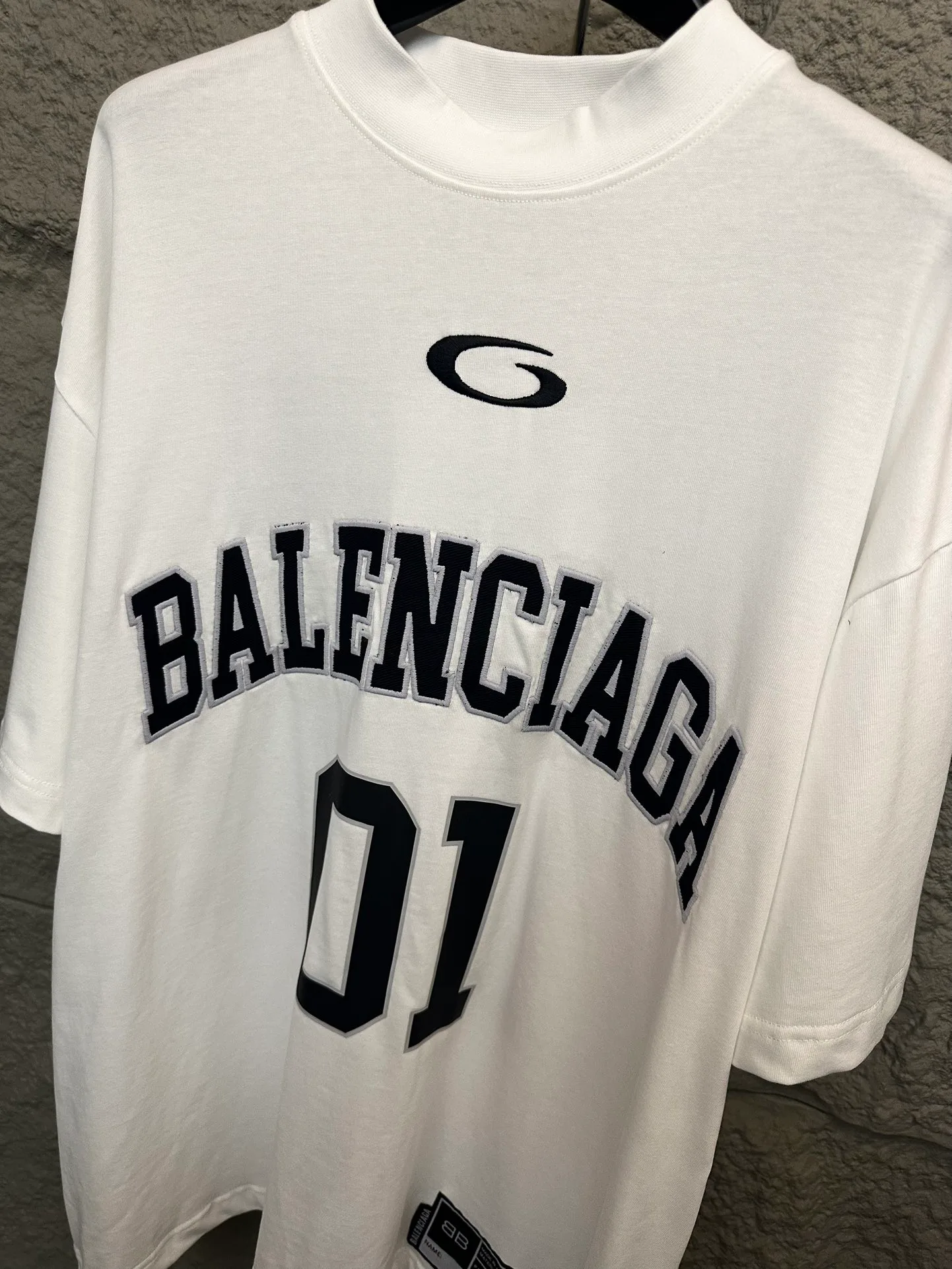 Футболки Женские Balenciaga 12952550