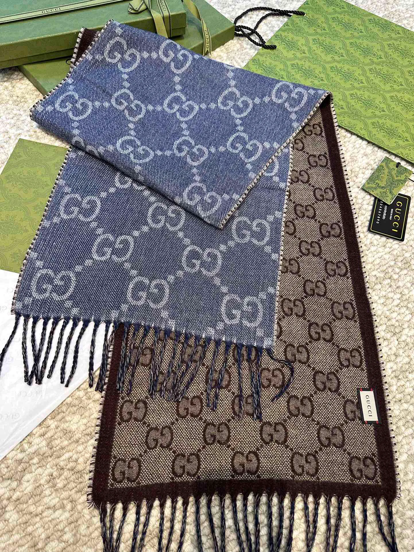 Шарфы Gucci 18105485