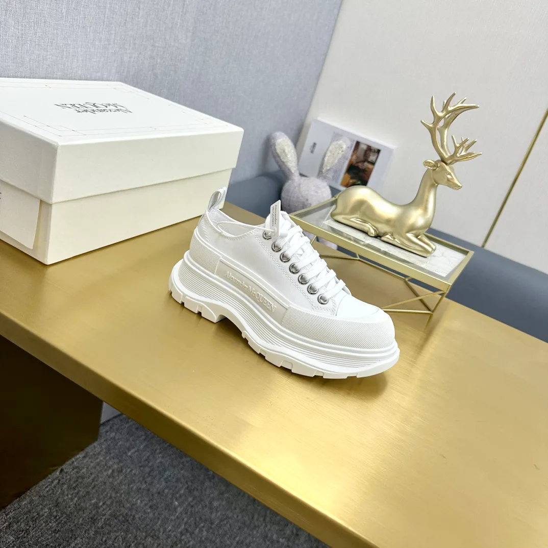Кроссовки Женские Alexander Mcqueen 18397468