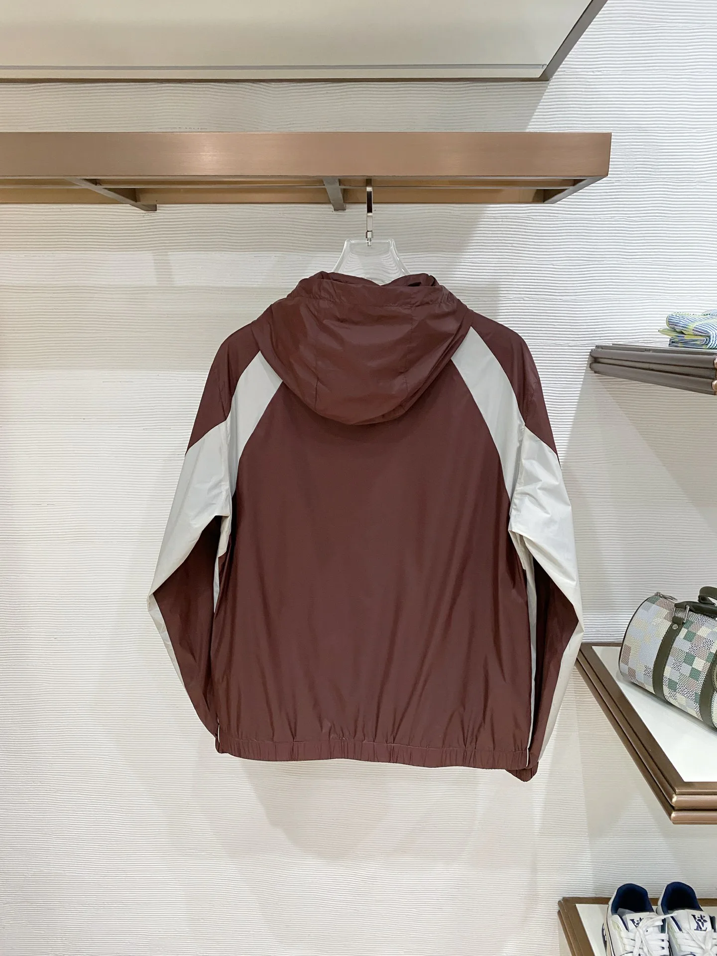 Куртки И Пуховики Мужские Valentino 11214324