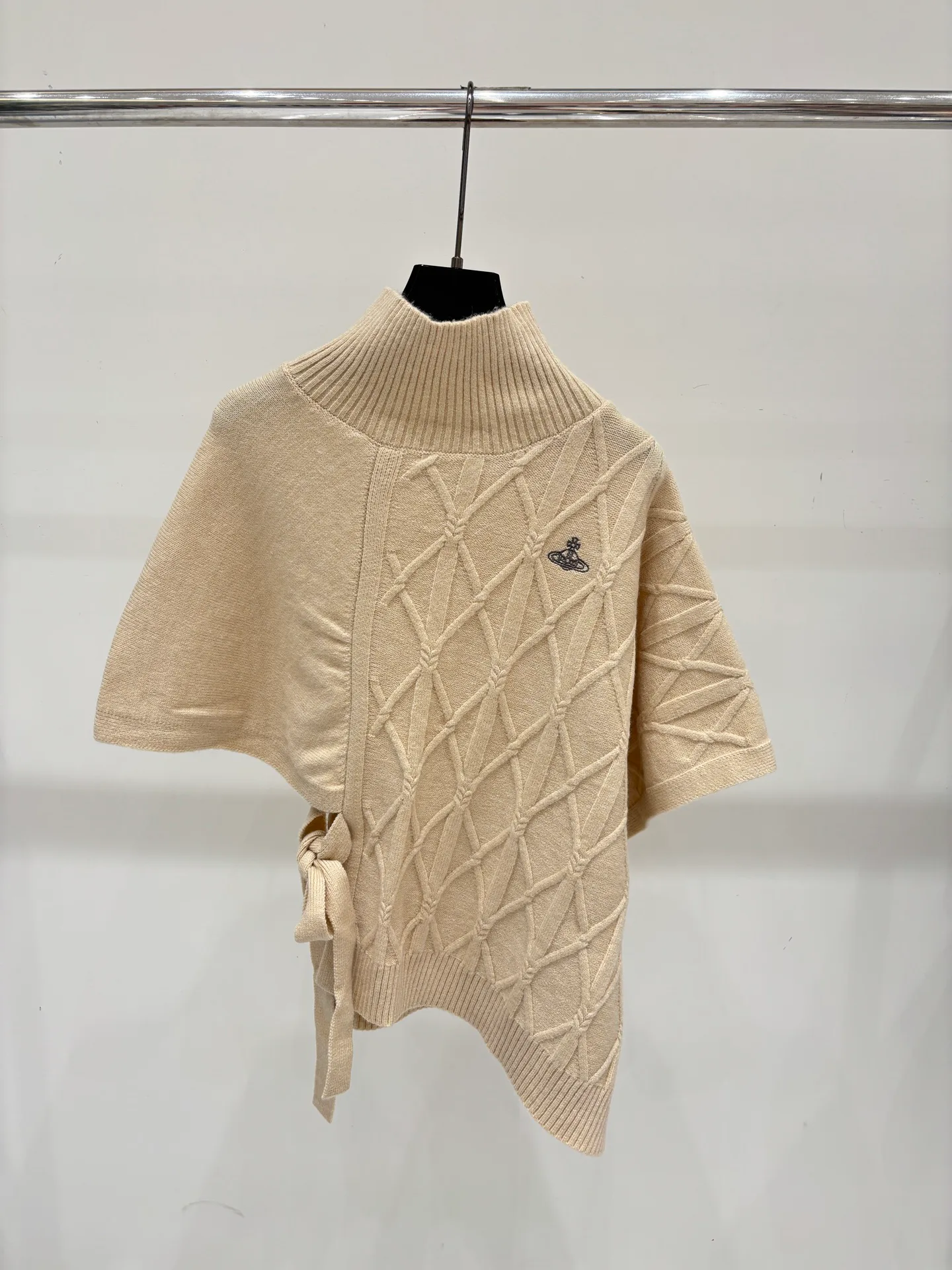 Джемперы И Свитеры Женские Vivienne Westwood 18032010