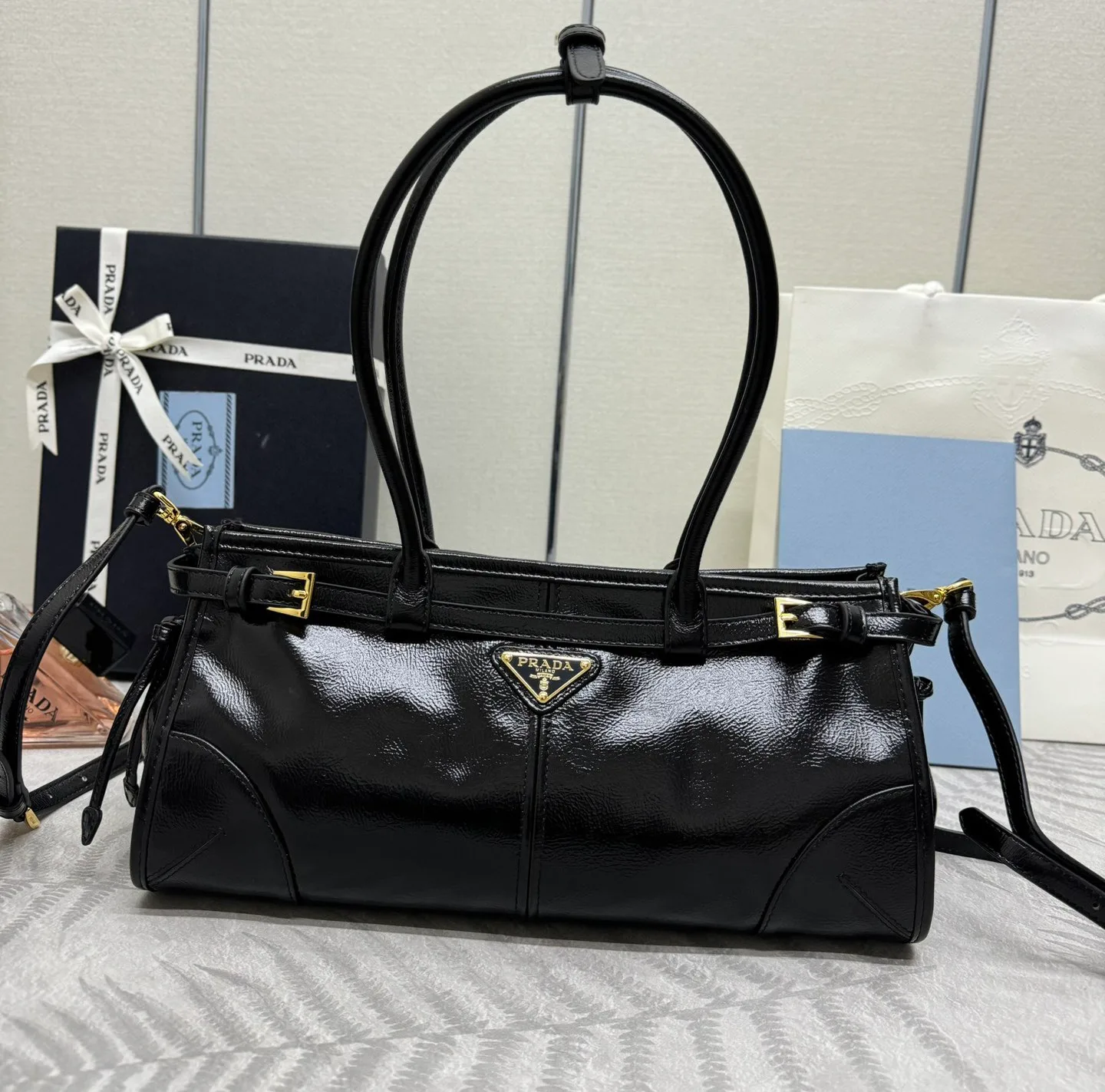Классические Сумки Женские Prada 11462522