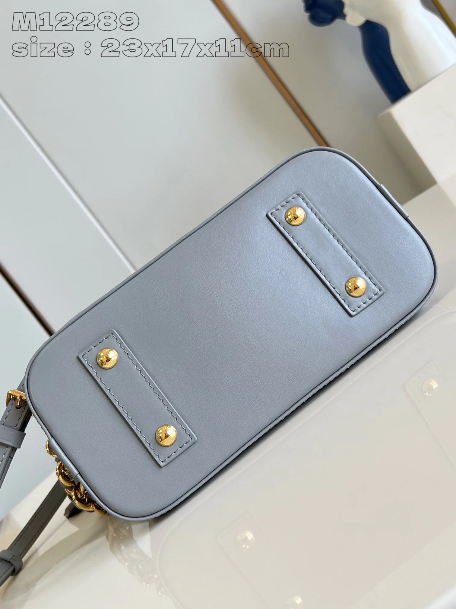 Классические Сумки Женские Louis Vuitton 18227599
