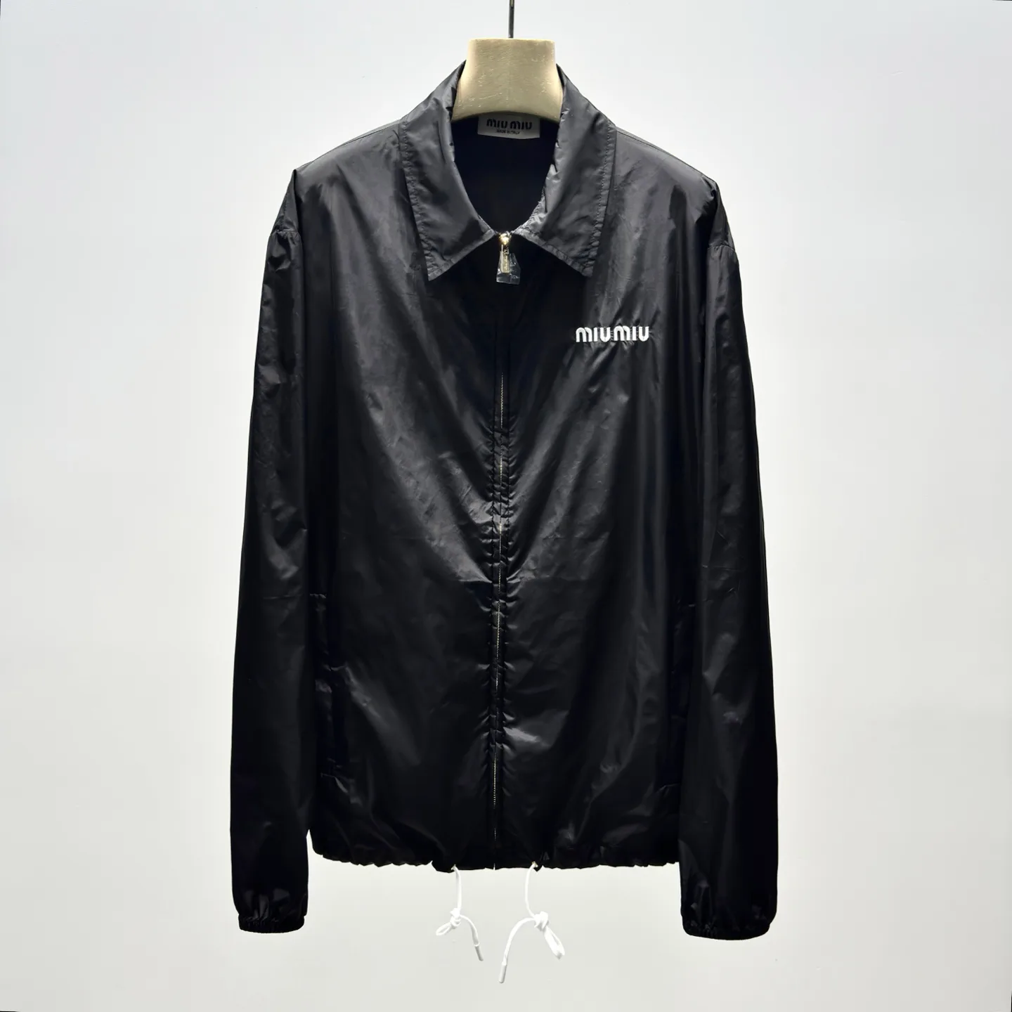 Куртки И Пуховики Мужские Miu Miu 9152