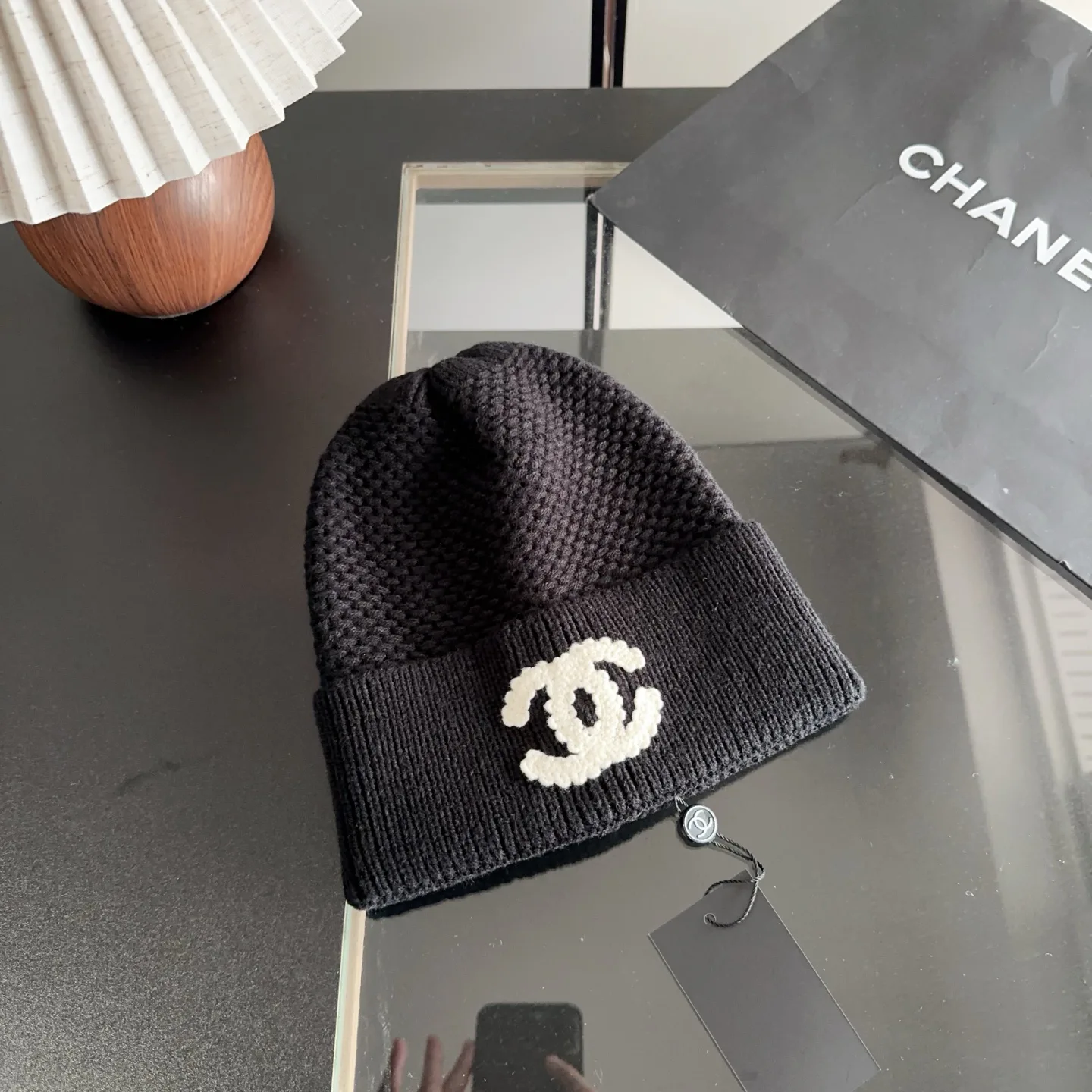 Головные Уборы Chanel 18105668