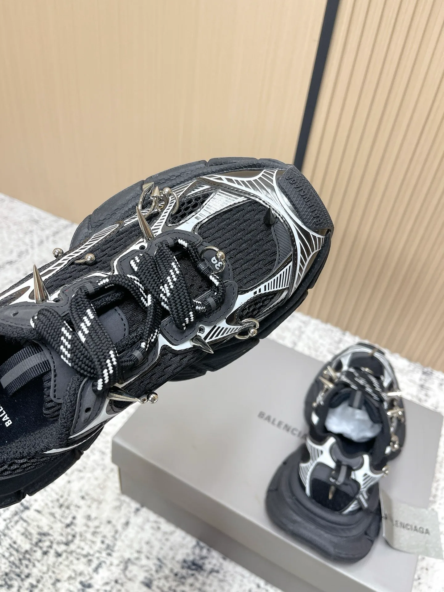 Кроссовки Женские Balenciaga 517634