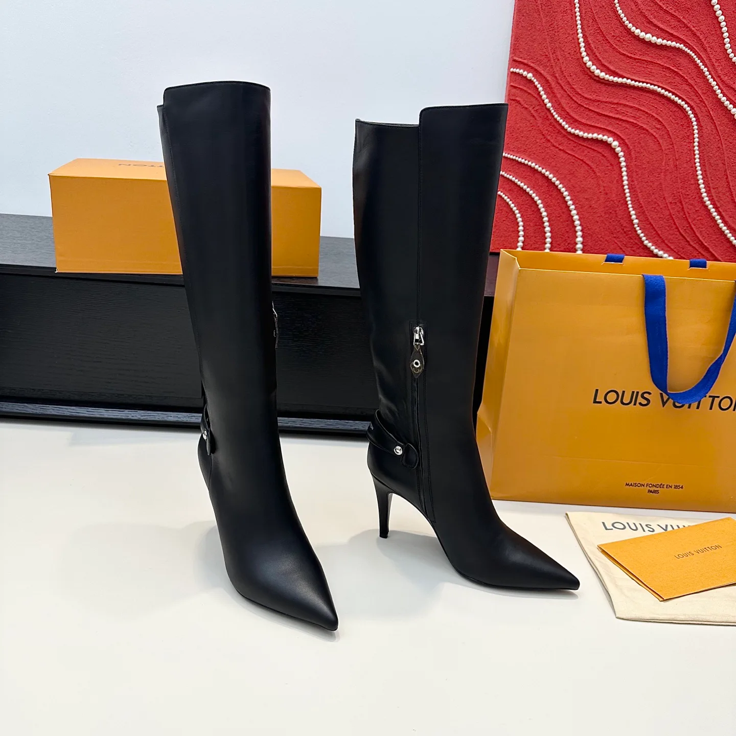 Сапоги Женские Louis Vuitton 19301573
