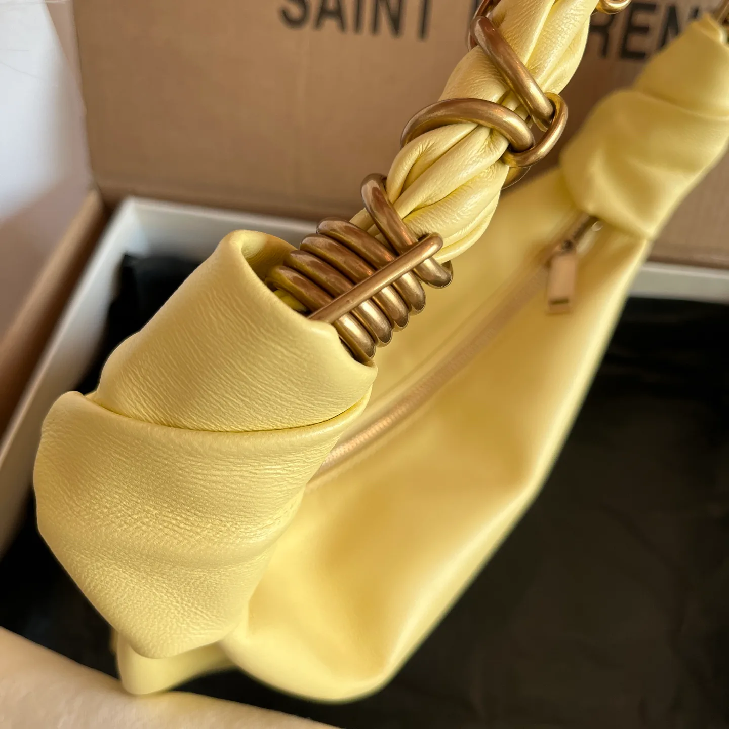 Классические Сумки Женские Saint Laurent 11886274