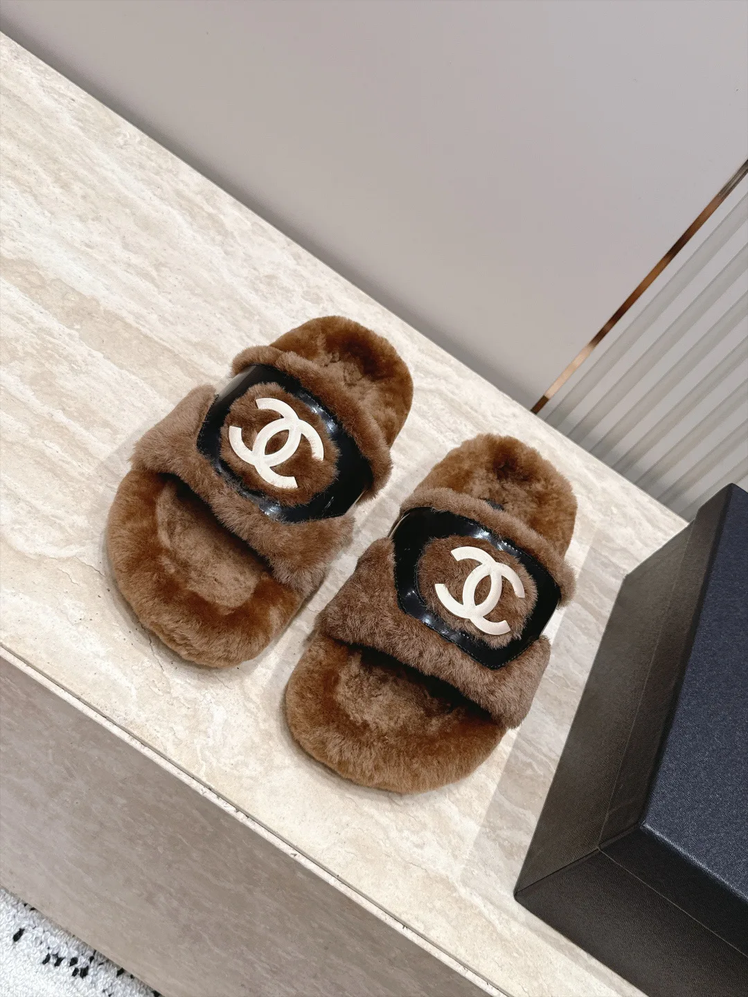 Тапочки Женские Chanel 18266282