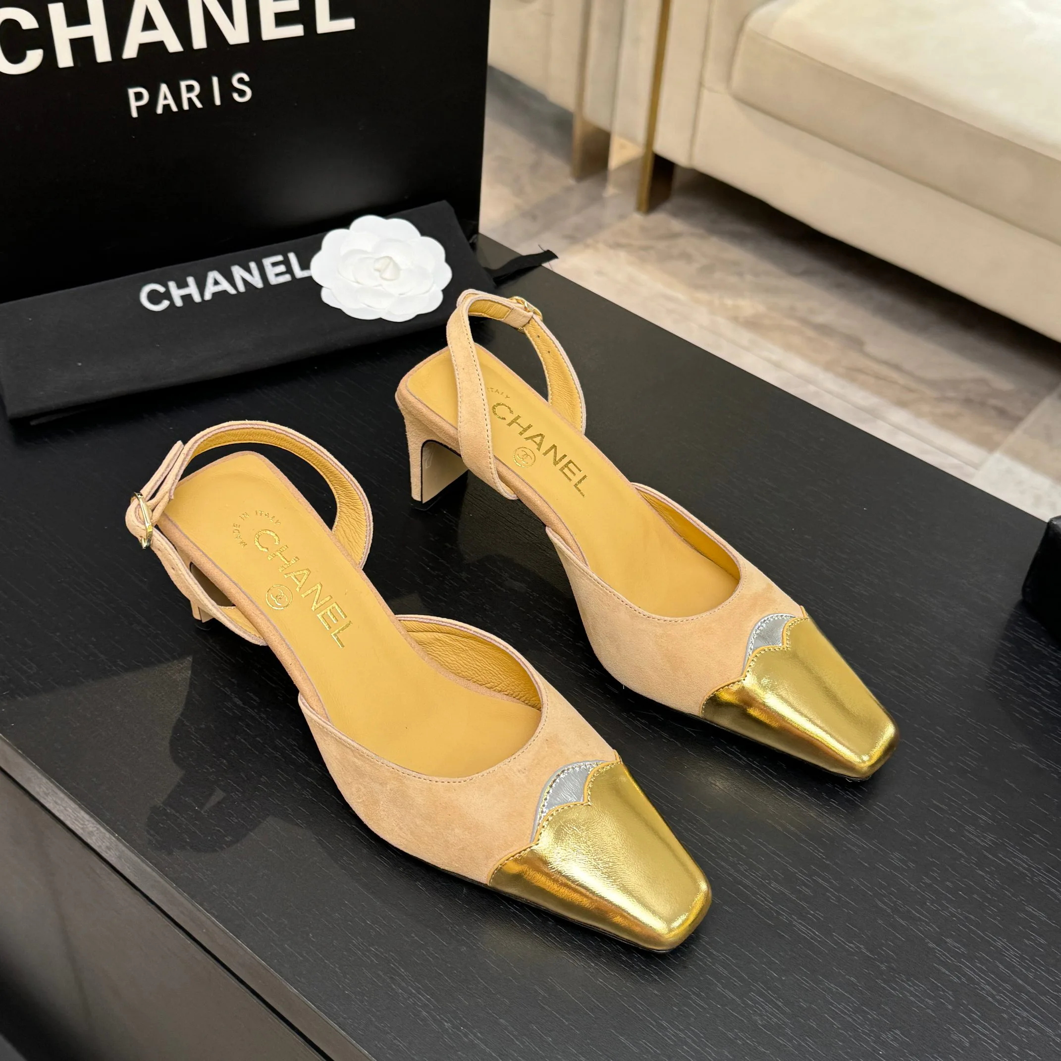 Туфли Женские Chanel 17448373
