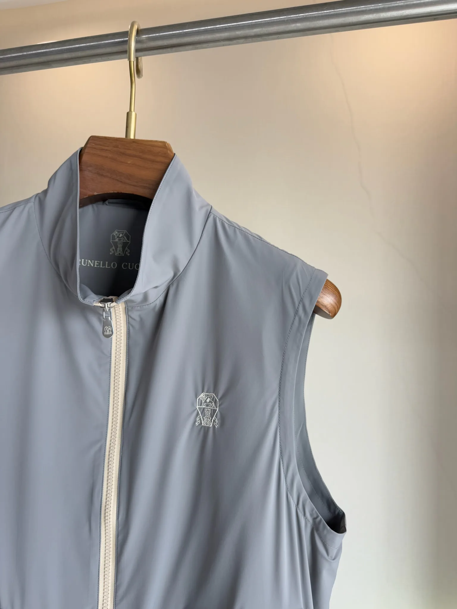 Жилеты Мужские Brunello Cucinelli 11480044