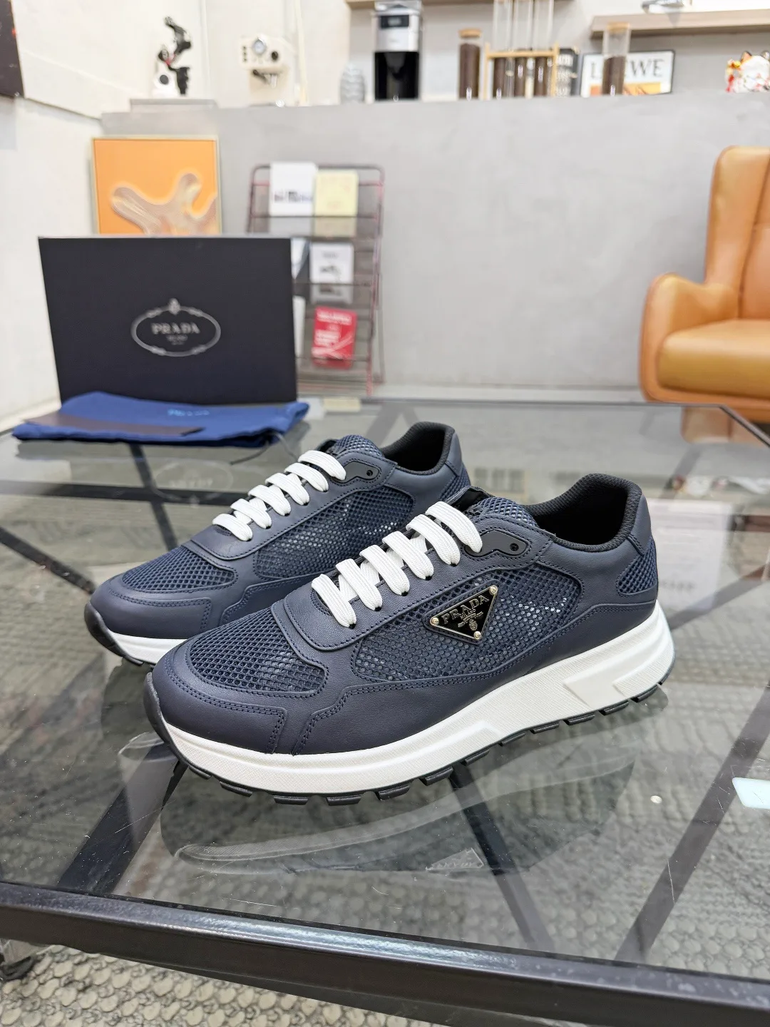 Кроссовки Мужские Prada 18346373