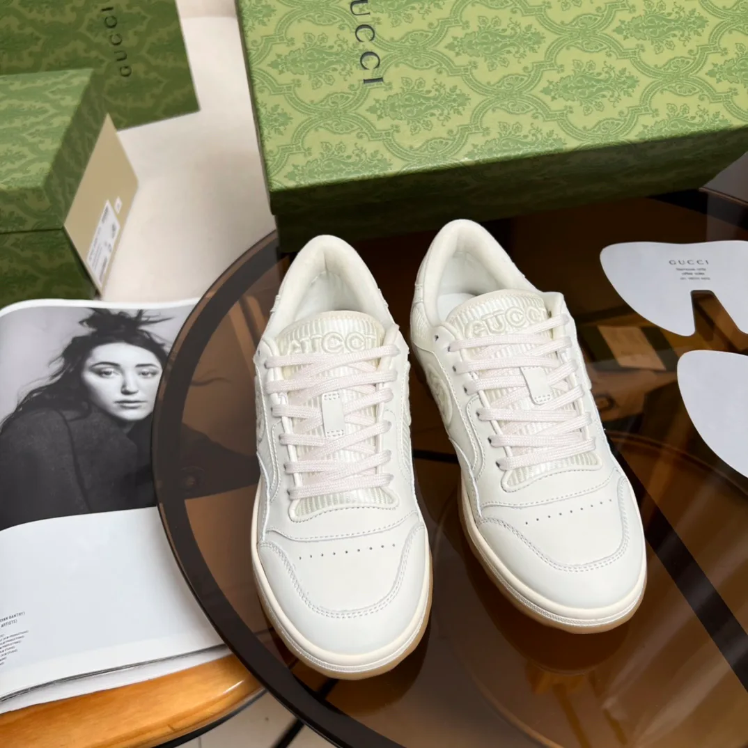 Кроссовки Женские Gucci 4988207