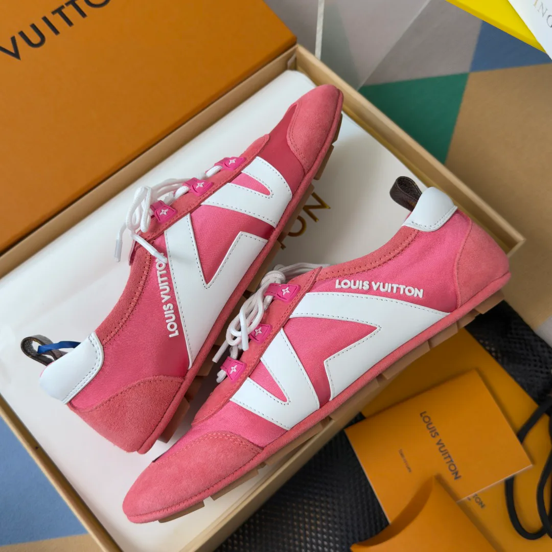 Кроссовки Женские Louis Vuitton 11235162