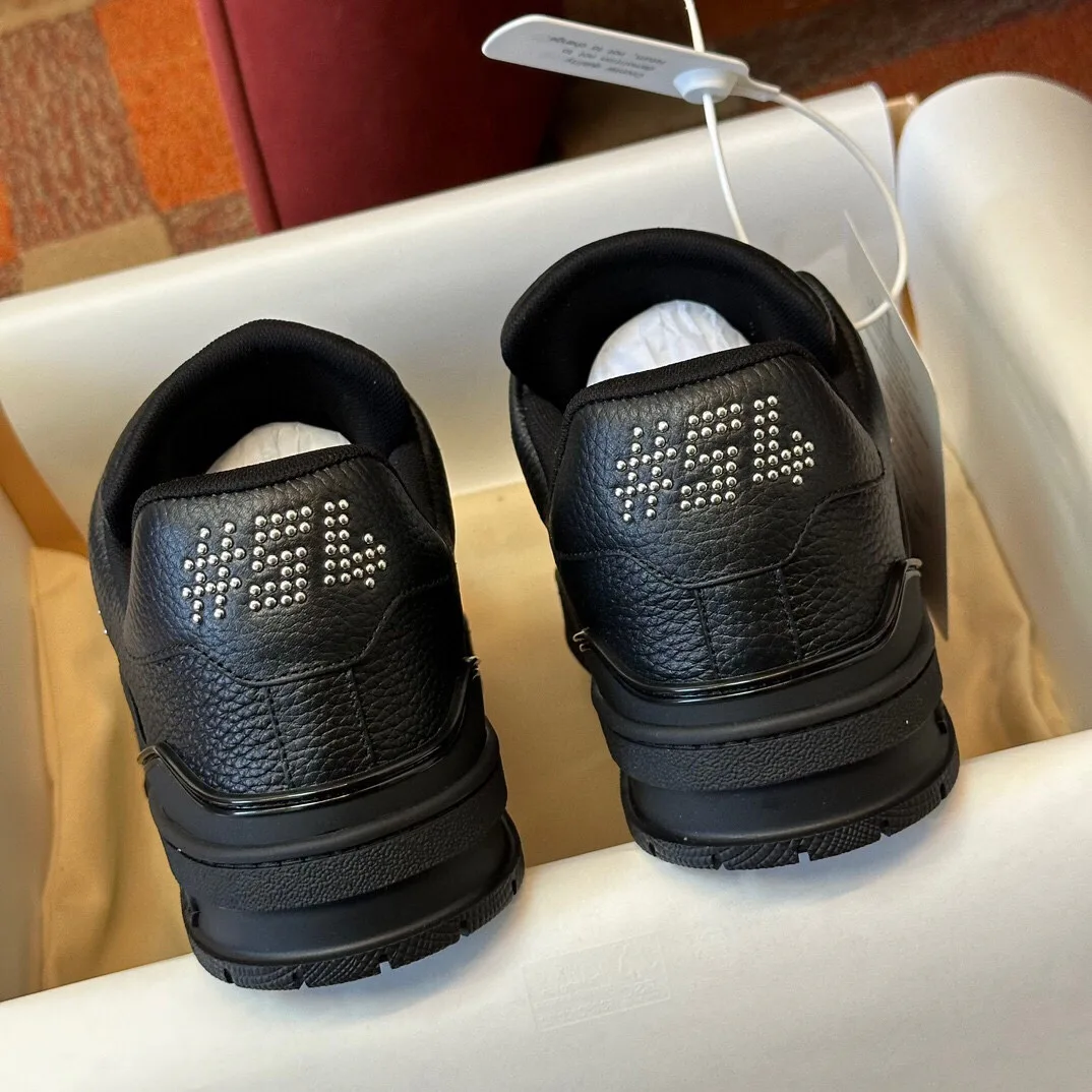 Кроссовки Мужские Louis Vuitton 209305