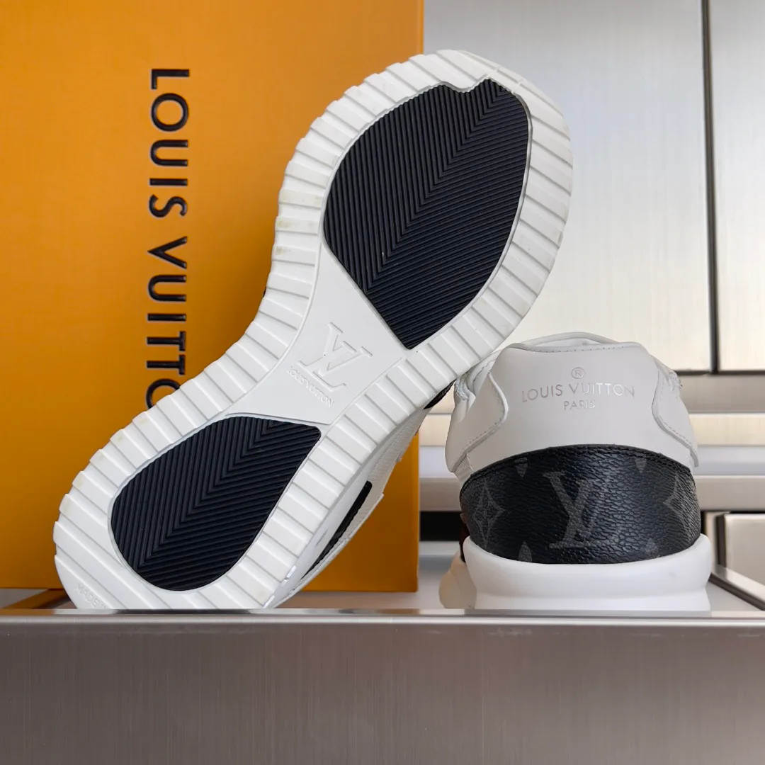 Кроссовки Мужские Louis Vuitton 973918